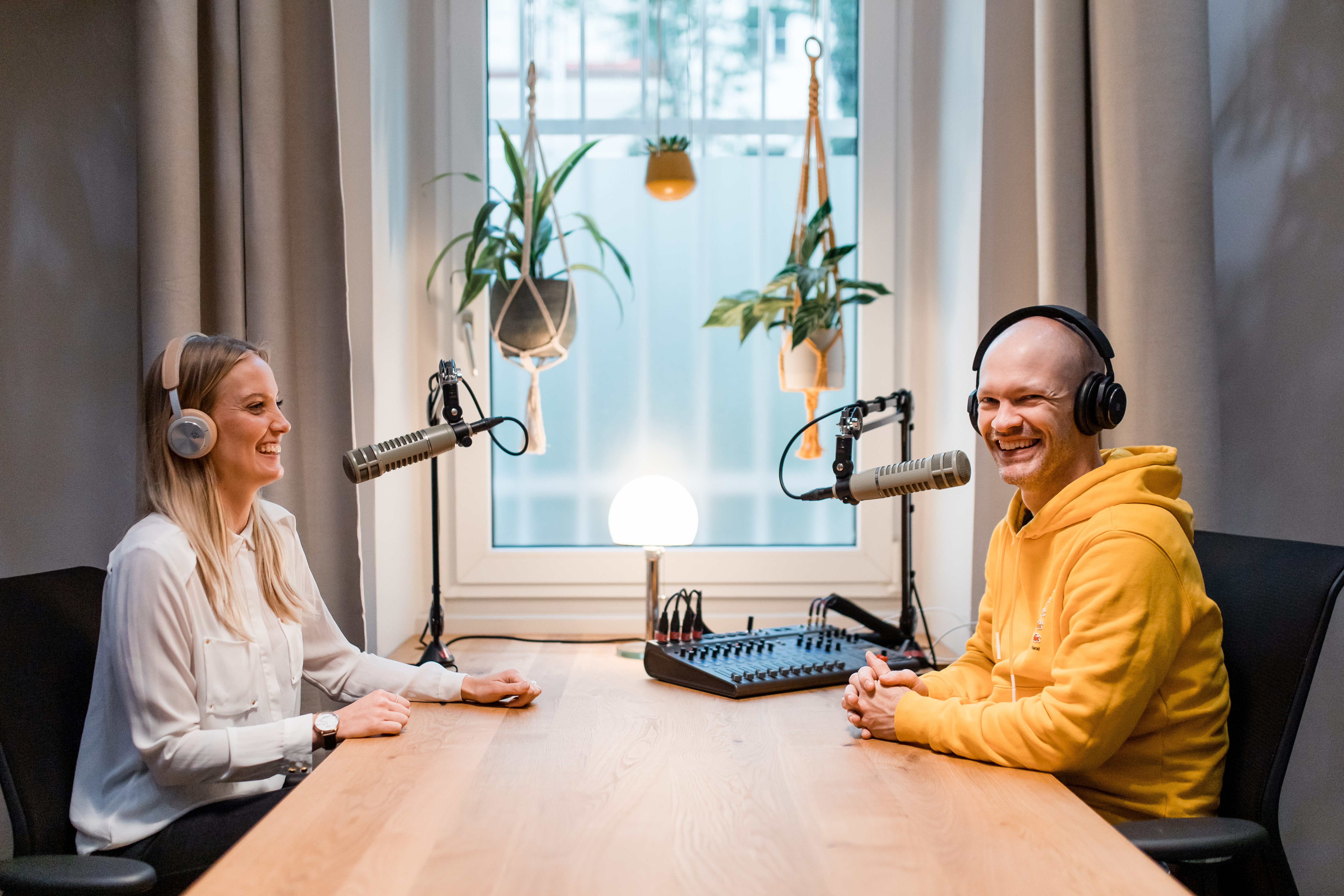 Podcast-Aufnahme im Studio von digital kompakt