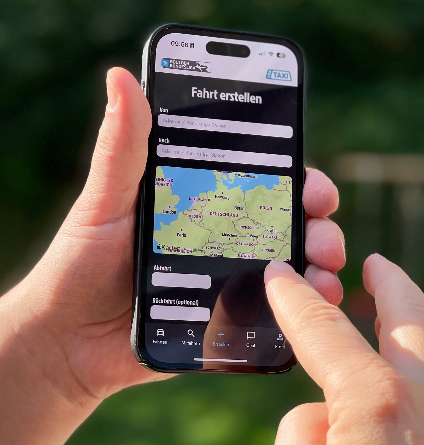 ToehooK Mitfahr-App auf einem Smartphone